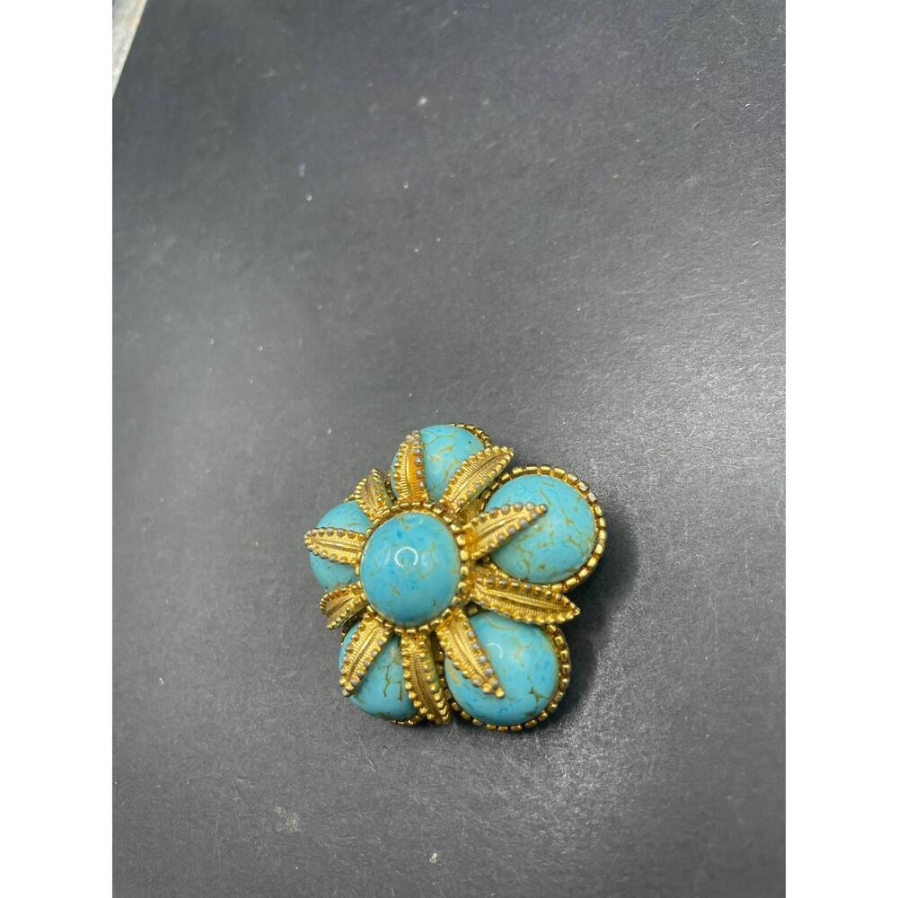 Vintage Cathe Gold Tone Faux Turquoise Cabochon Flower Brooch Pin USA Made - Picture 4 of 11